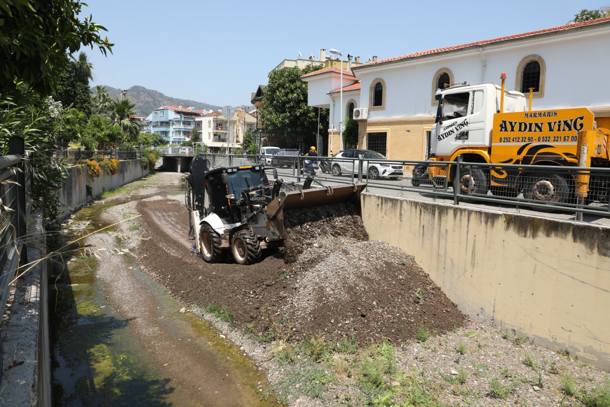 Marmaris’te Dereler Temizleniyor (1)