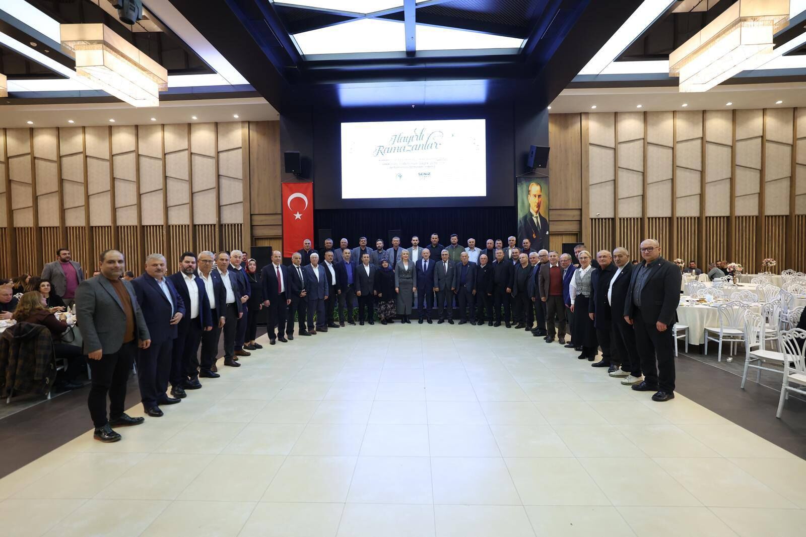 Başkan Doğan Muhtarlarla İftarda Bi̇r Araya Geldi̇ (2)