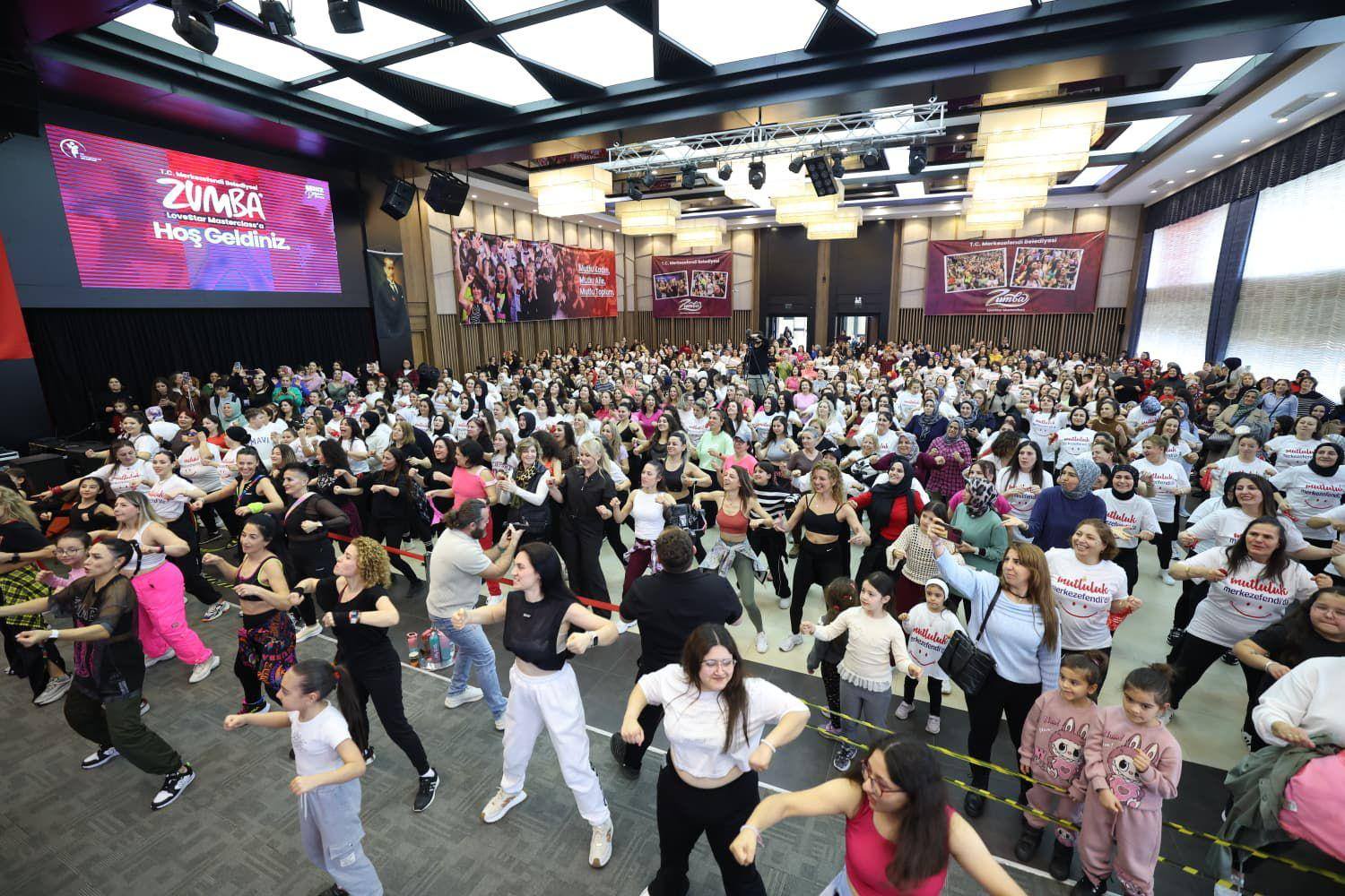 Merkezefendi̇’de Dans Ve Spor Tutkunlari Bi̇r Araya Geldi̇ (18)