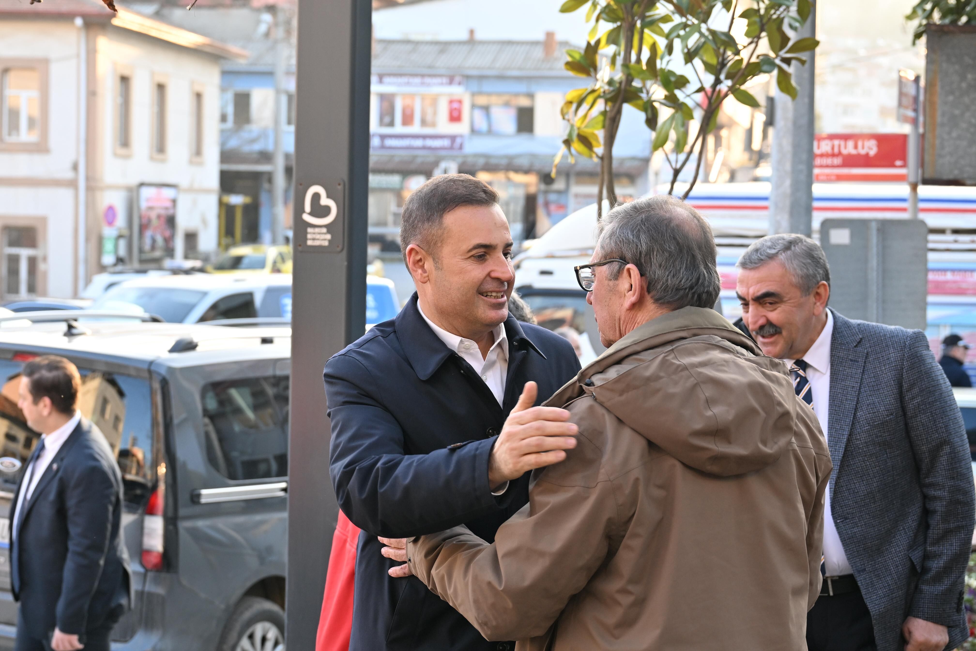 Baskan Akin Balyalilar Ile Iftarin Bereketini Paylasti 4