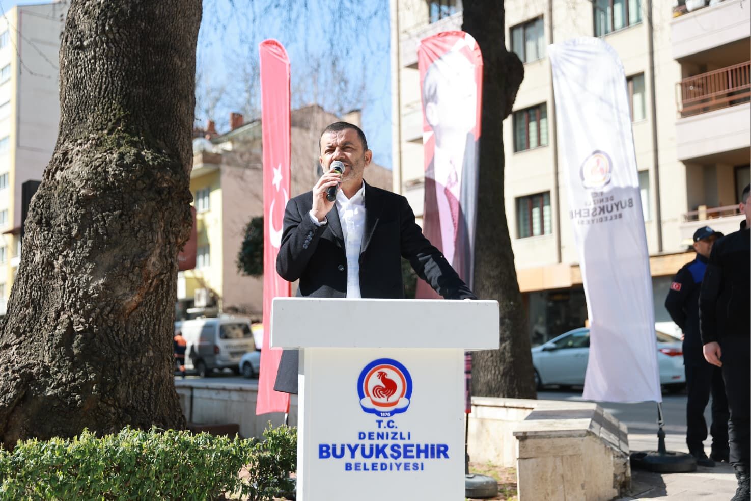 Büyükşehir, Özay Gönlüm