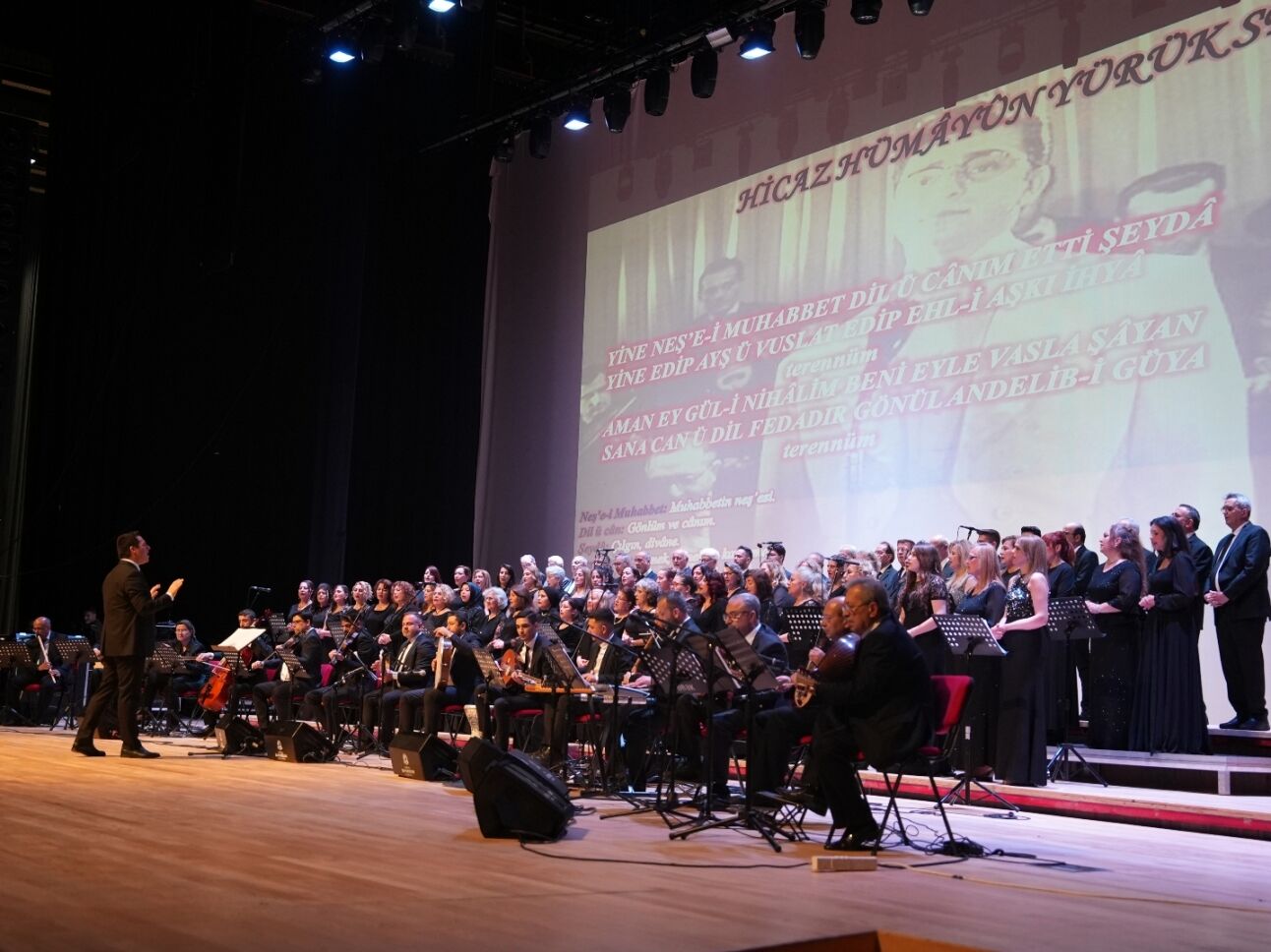 Büyükşehir’den “Sanat Güneşi” Için Vefa Gecesi (7)