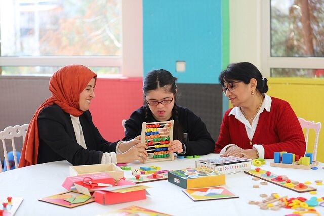 Ferdi Zeyrek Engelsiz Çocuk Evi 2