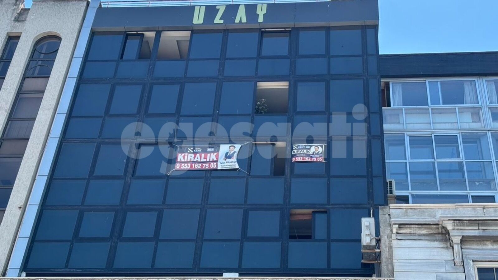 CHP'nin yeni il binası… Fotoğraflara Ege Saati ulaştı!