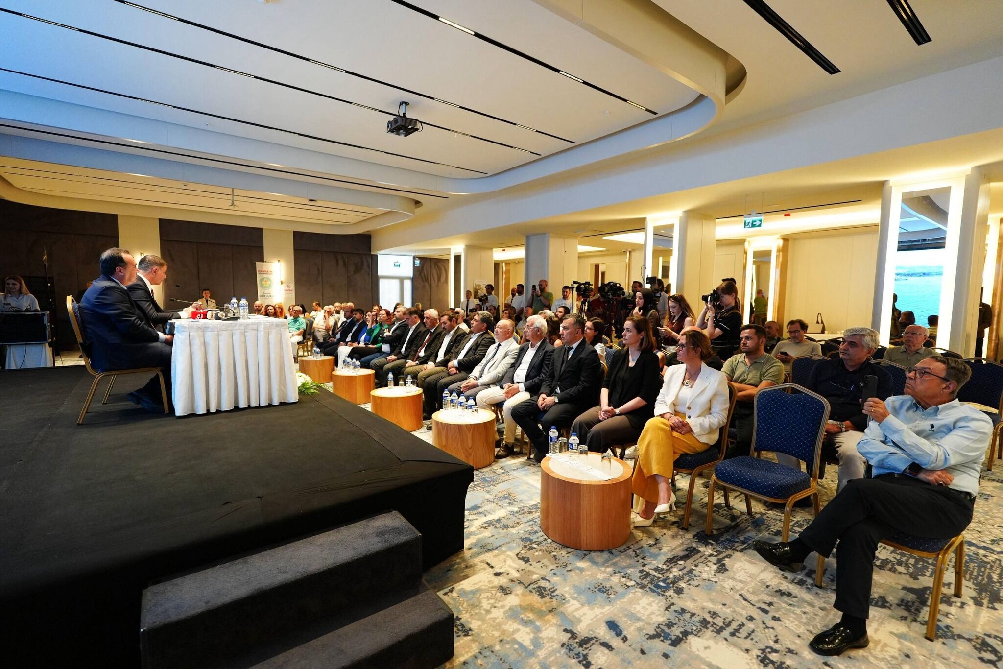 Gediz Için Tarihi Çağrı Suyun Siyaseti Olmaz, Sadece Geleceği Olur (1)