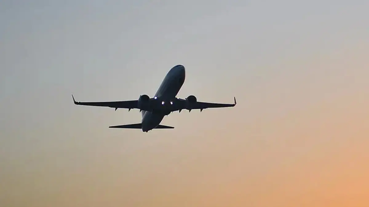 Havalimanında dron alarmı: 1800’den fazla yolcu etkilendi