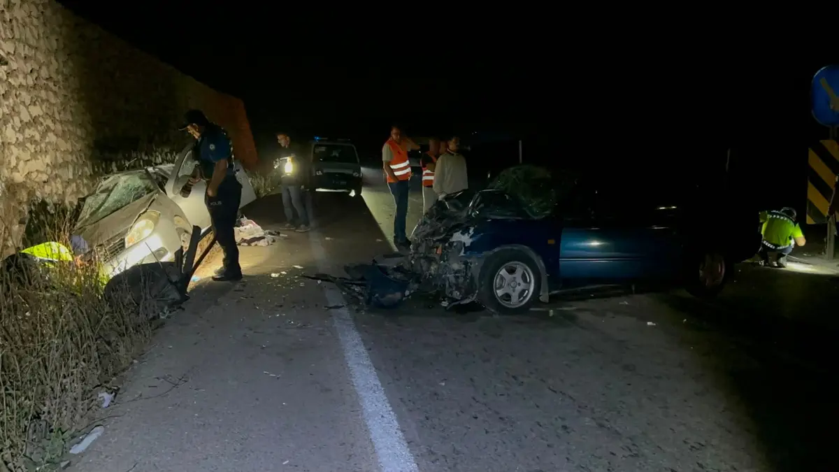 İznik'te feci kaza: 2 kişi hayatını kaybetti