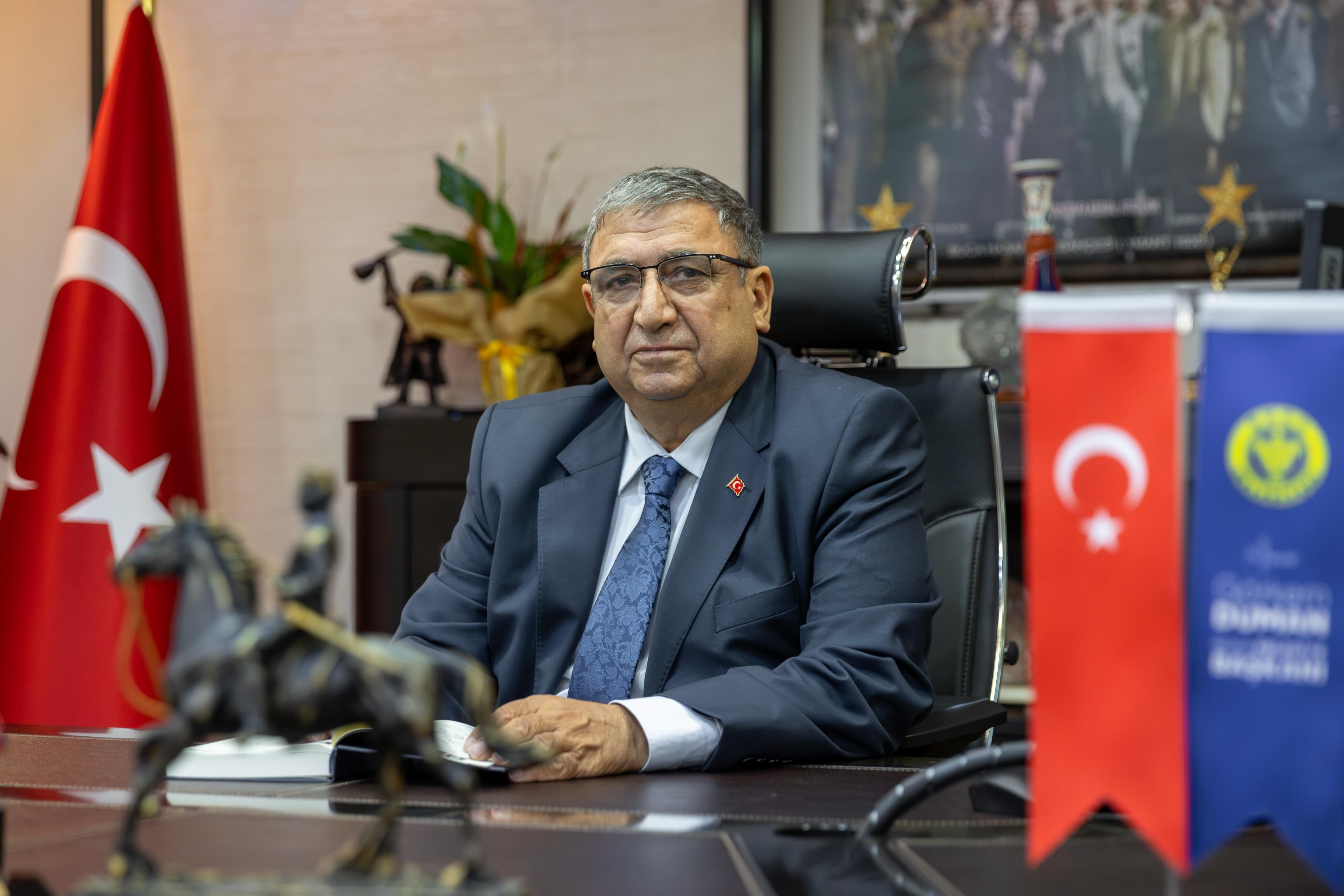 Buca Belediye Başkan Vekili Hüseyin Benzer (2)