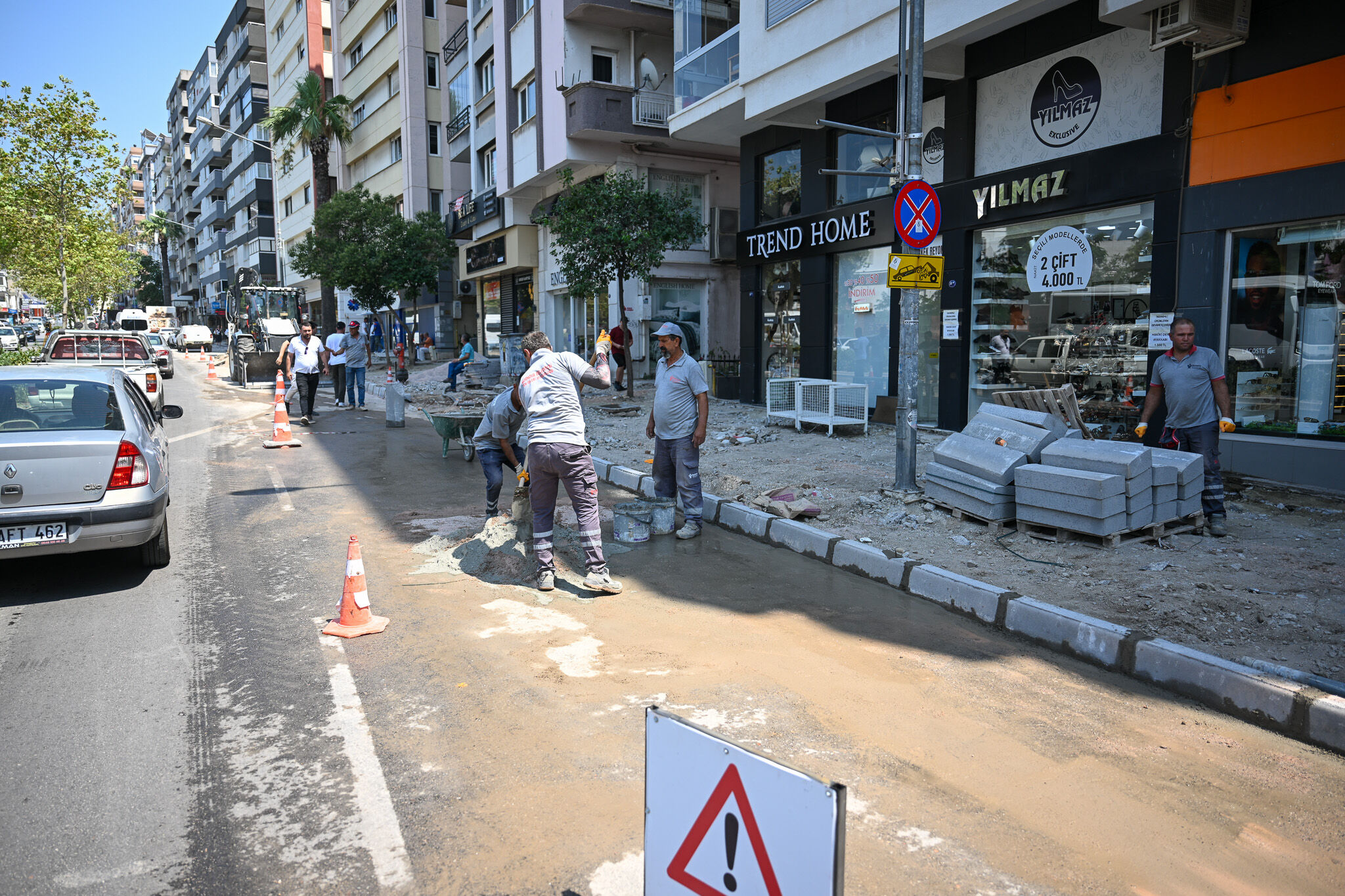 Bornova'da İkinci etap çalışmaları hızlı başladı