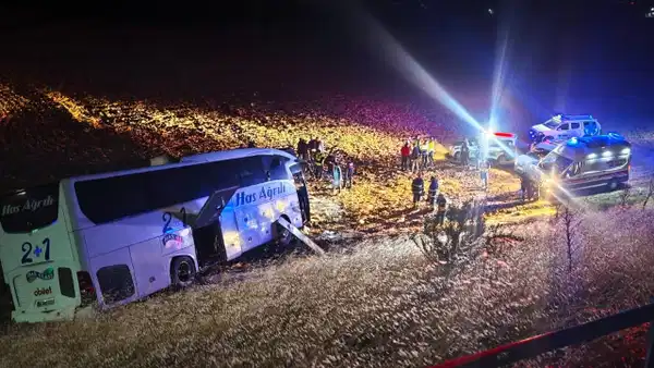 Amasya’da yolcu otobüsü şarampole uçtu
