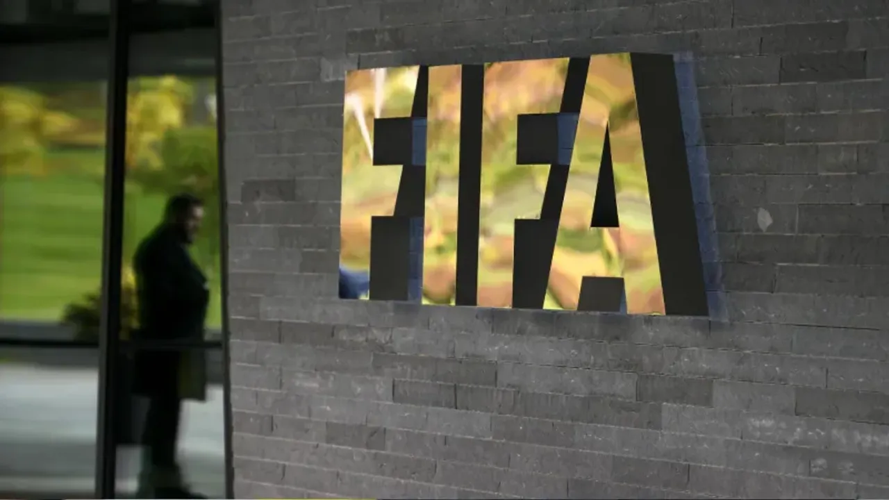 FIFA’dan 4 Türk kulübüne transfer yasağı!
