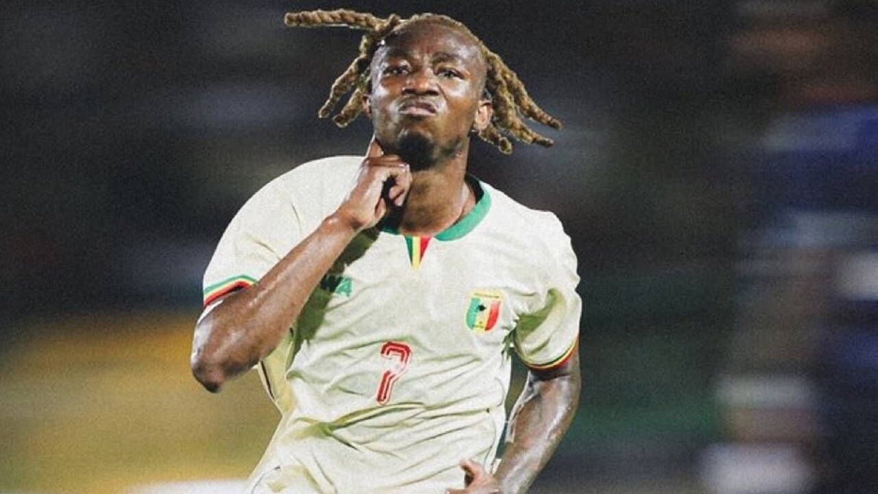 Dorgeles Nene 2 gol attı, Mali galibiyetle başladı
