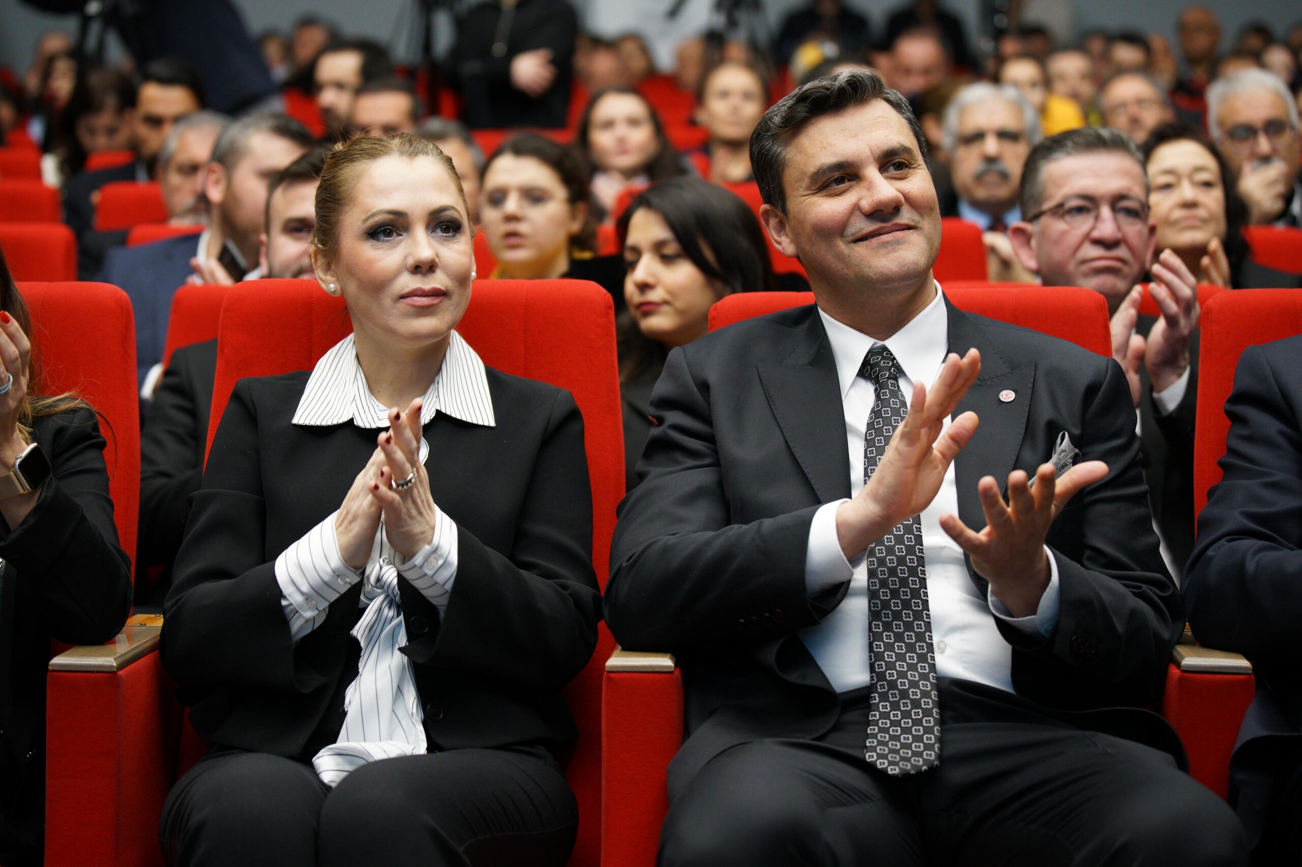 Manisa Büyükşehir Belediyesi, kentin dijital dönüşümüne yön verecek büyük bir adım atarak geleceğe yönelik anlamlı bir yatırım yaptı.